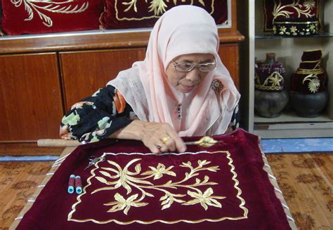 Tekat (Malay) | The Encyclopedia of Crafts in WCC-Asia Pacific Region ...