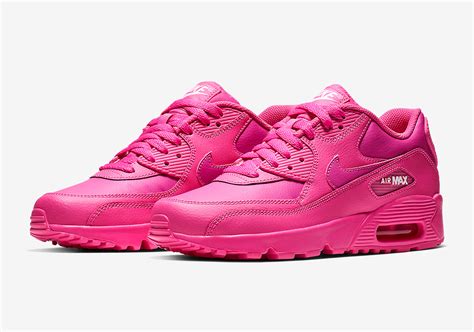 Nike Air Max 90 GS 833376-603 Pink Buying Guide | SneakerNews.com