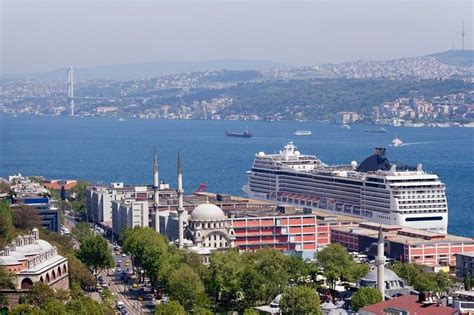 Istanbul Private Transfer from City Hotels to Cruise port 2024