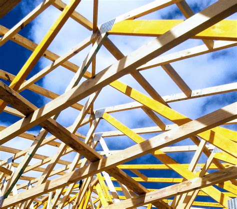 Timber Roof Trusses | Roof Trusses | Prefabricated Roof Trusses ...