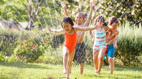 8 tips for parents: Keeping children healthy and safe this summer