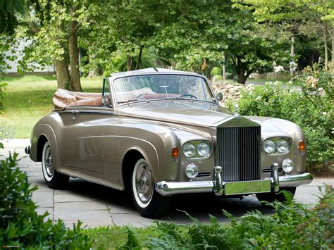 Images of Rolls-Royce Silver Cloud Drophead Coupe (III) 1962–66 (2048x1536)