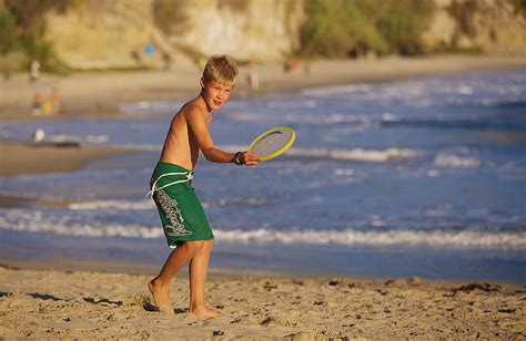 lynxdesign » Beach Frisbee