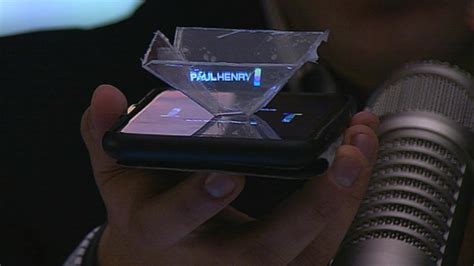 How to make a 3D hologram with your smartphone | Newshub