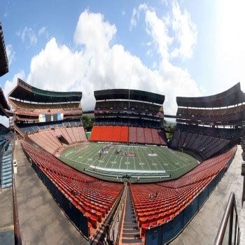 Aloha Stadium: History, Capacity, Events & Significance