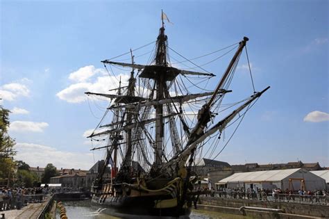 Rebuilt 18th century French frigate tests the waters in preparation for ...