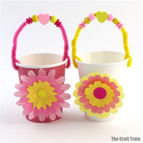 Flower baskets - The Craft Train