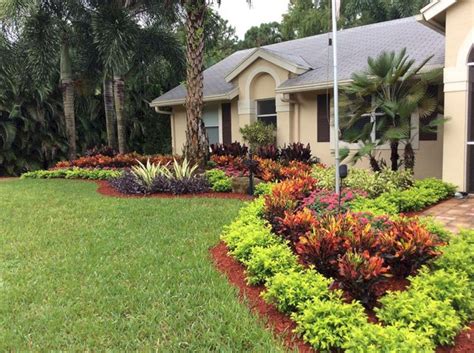 40 Florida Front Yard Landscape Ideas - brightonjettyclassicsculptures.com