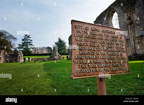 King Arthur's Tomb Glastonbury Abbey Stock Photo - Alamy