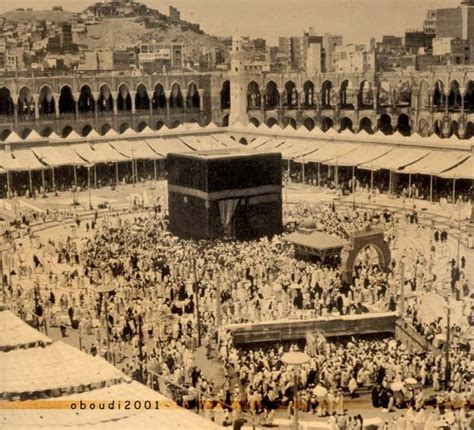 Kaaba Sharif Images in 2021 | Old photos, Mekkah, Magical places