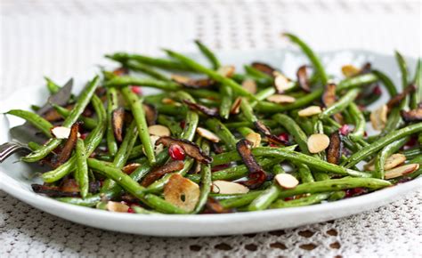 Haricot Vert with Garlic, Almonds, Pomegranate Seeds and Shiitake ...