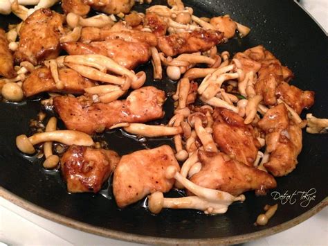 Brown Beech Mushrooms and Chicken Stir-Fry | Stuffed mushrooms, Chicken ...