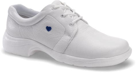 Best Comfortable Nursing Shoes - NurseBuff