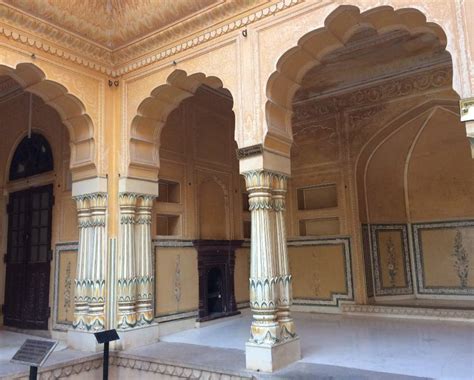 Nahargarh Fort Jaipur, Timings, History, Architecture, Entry Fee