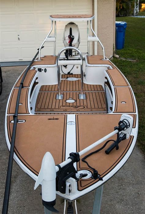 Skiff decked out with Seadek | Aluminum fishing boats, Boat building ...