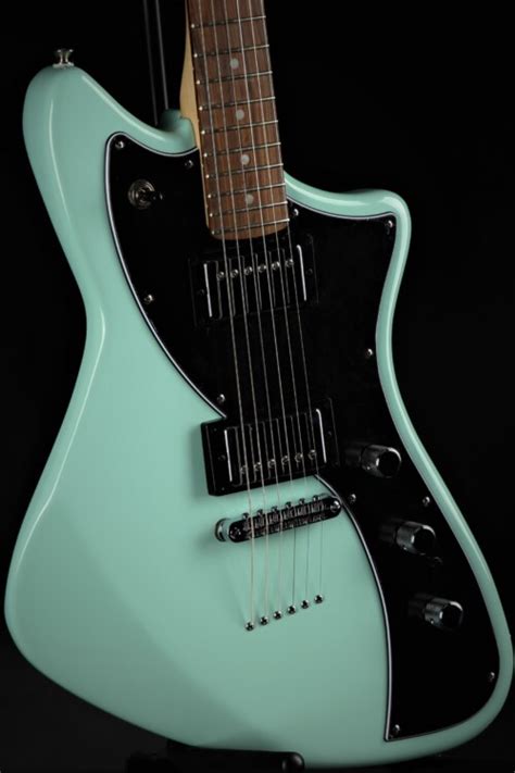 Fender Alternate Reality Meteora - Surf Green - Eddie's Guitars