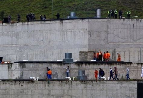 Ecuador prison clash kills at least 51 prisoners | Sawt Beirut ...