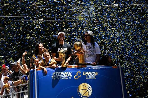 Warriors celebrate NBA championship with San Francisco parade - Read ...