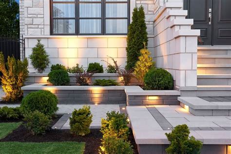 7 Retaining Wall Ideas For Your Front Yard Landscape in 2021 | Modern ...