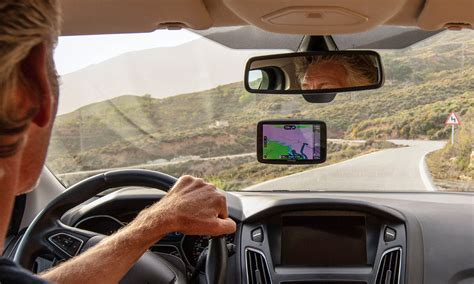 GPS, sat navs and apps | TomTom