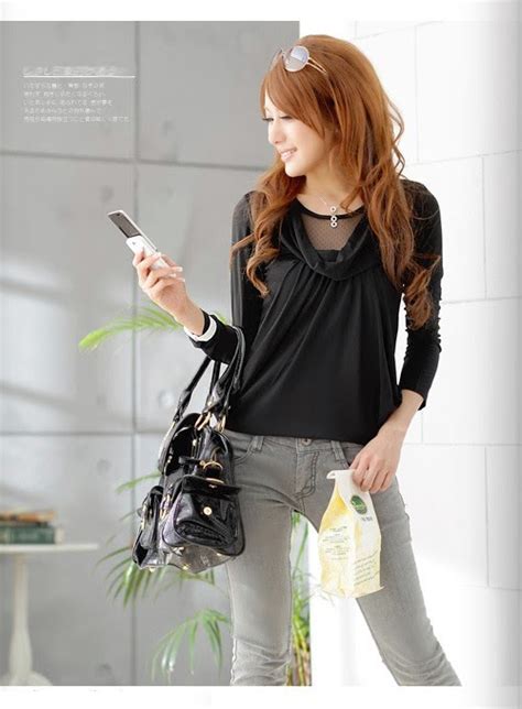 Clothing and Fashion Design: Women Fashion Pics