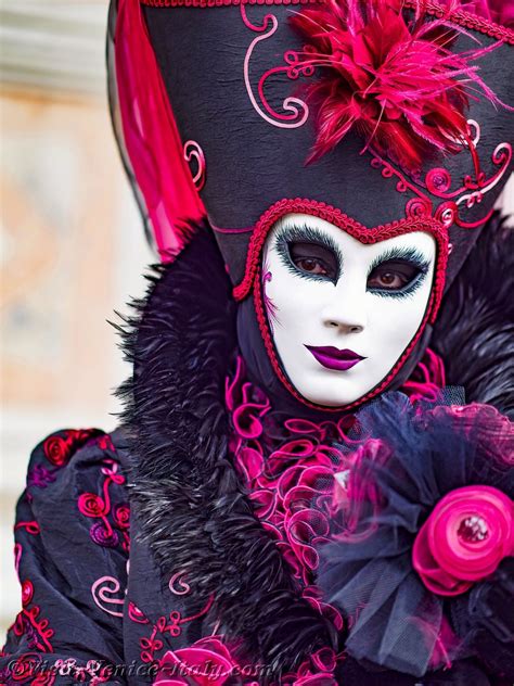 History of the Carnival in Venice Masks and characters