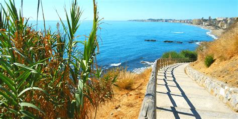 ¿Cuáles son las mejores playas de Fuengirola? - CarGest