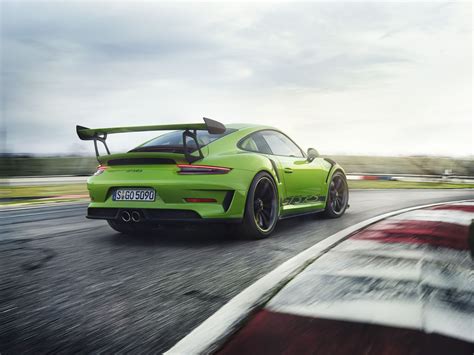 Porsche 911 GT3 RS : la GT homologuée pour la route officialisée - Les ...