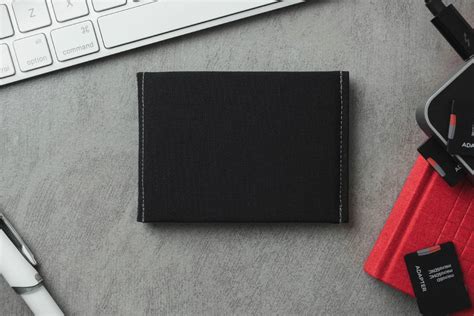 SlimFold “MICRO” RFID-Blocking Minimalist Wallet — Tools and Toys