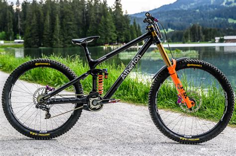 Bike Check: Rachel Atherton's Atherton AM.200 Downhill Bike - Pinkbike