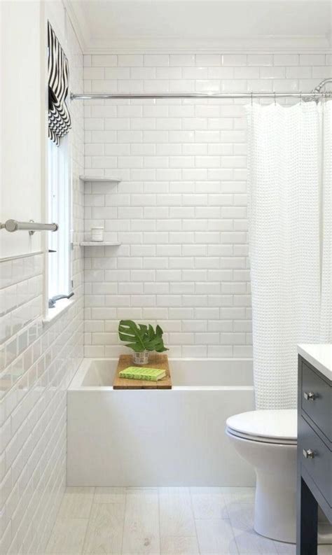 30+ Stunning White Subway Tile Bathroom Design | White subway tile ...