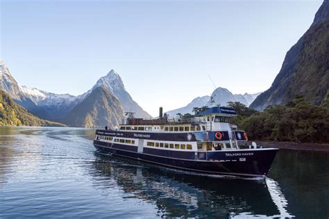 Milford Sound Cruises | Official Queenstown Website