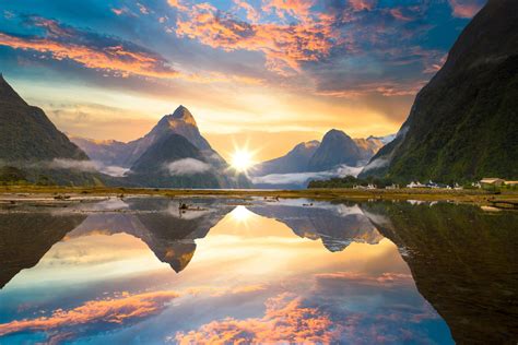 The Milford Sound fiord. Fiordland national park, New Zealand ...