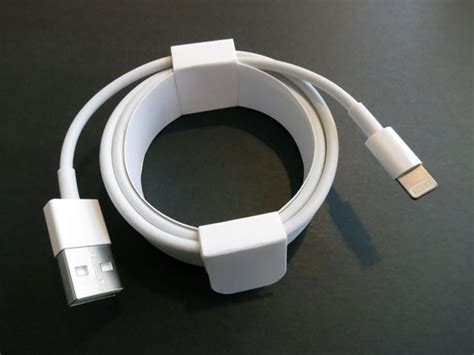 Review: Apple Lightning to USB Cable (2m)