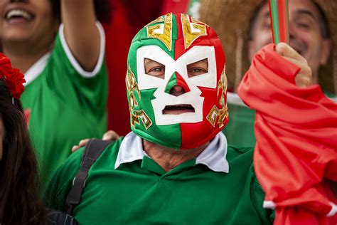 Did the 2022 World Cup Ban Lucha Libre Masks Inside Qatar Stadiums ...