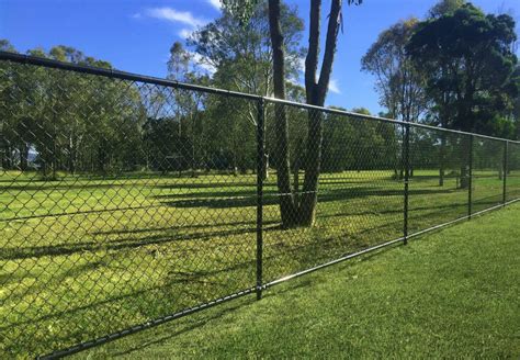 Chainwire/Chainmesh/Cyclone Mesh Fencing Melbourne - Pinnacle Fencing