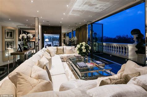 London flat once home to Rihanna and Tom Cruise for sale for £35m ...