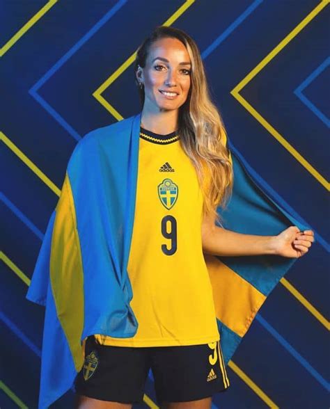 Kosovare Asllani Biography, Wiki, Height, Age, Net Worth, & More