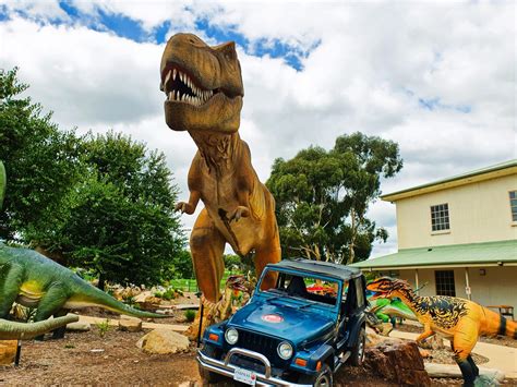 WHY YOUR KIDS WILL LOVE THE FUN NATIONAL DINOSAUR MUSEUM IN CANBERRA ...