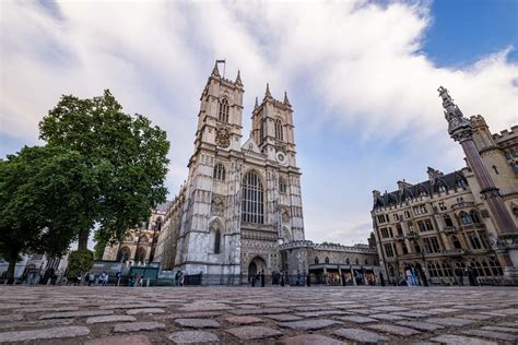 Skip-the-Line Westminster Abbey Tours in London | Take Walks