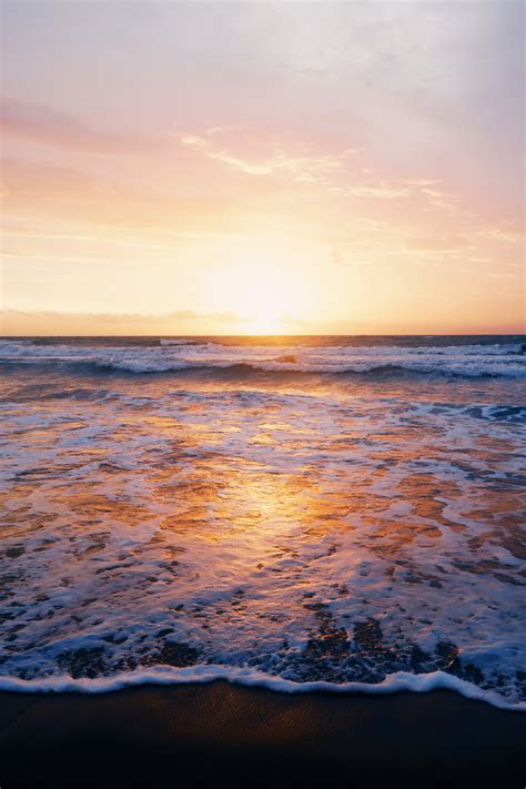 Waves and sun over the water on the ocean image - Free stock photo ...