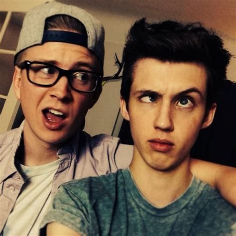 TROYE SIVAN | Troyler, Troye sivan, Youtubers