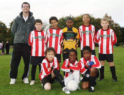 51 pictures of kids' football teams from 2001-2008 - Nottinghamshire Live