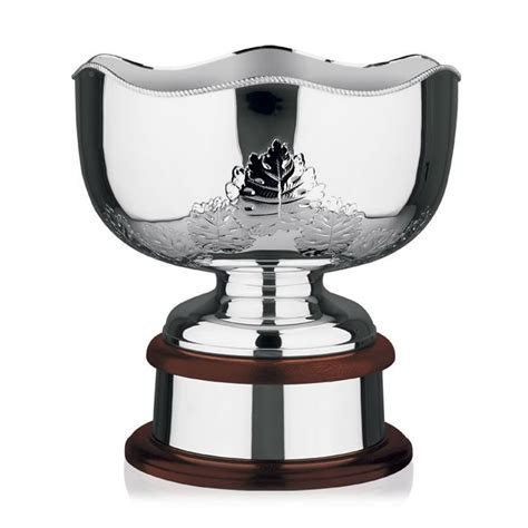 9.25in Handchased Trophy Bowl 553 with Scalloped Gadroon Edge - Awards ...