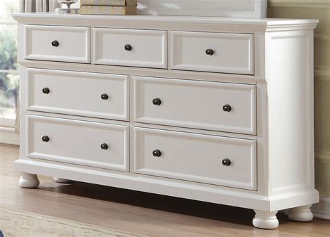 Homelegance Laurelin 7 Drawer Dresser in White 1714W-5