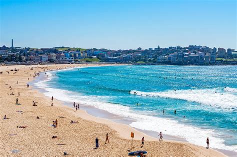 10 Best Beaches in Sydney - Which Sydney Beach is Right For You?