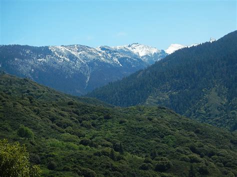 Foothills - Sequoia & Kings Canyon National Parks (U.S. National Park ...