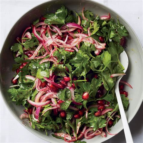 40 Parsley Recipes, from Meaty Dinners to Herbaceous Salads and Sauces ...