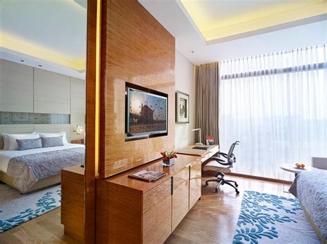 TAJ CITY CENTRE GURUGRAM (Gurugram (Gurgaon)) - Hotel Reviews, Photos ...