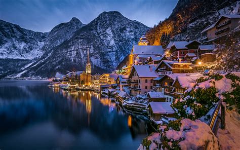 Winter village | The village of Hallstatt in Austria, a UNES… | Flickr